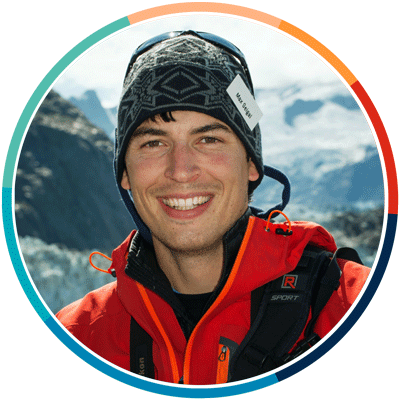 Max Seigal headshot